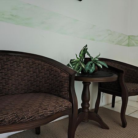 Natol Homestay - Kuching Home Penthouse Airport Road Экстерьер фото
